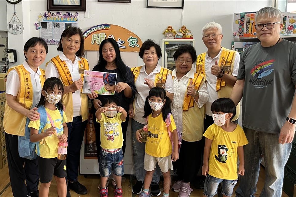 【新聞剪報】文山區佛光人捐贈文具 關愛之家孩童歡喜上學